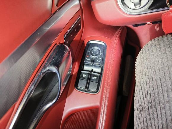 [广州·粤A] 二手保时捷Boxster2013款 Boxster 2.7L