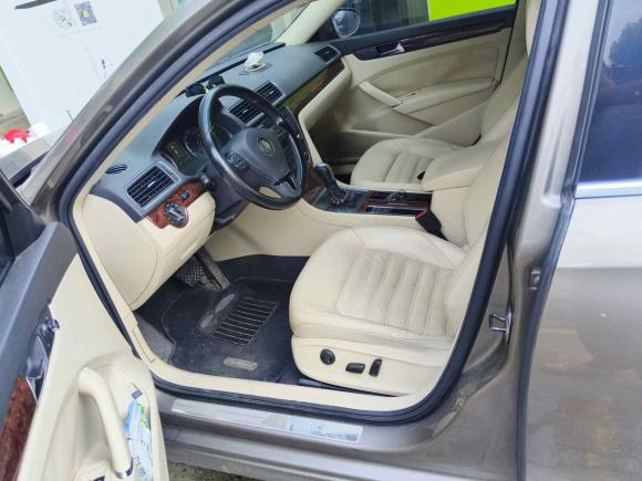 [南通·苏F] 二手大众帕萨特2011款 1.8TSI DSG御尊版