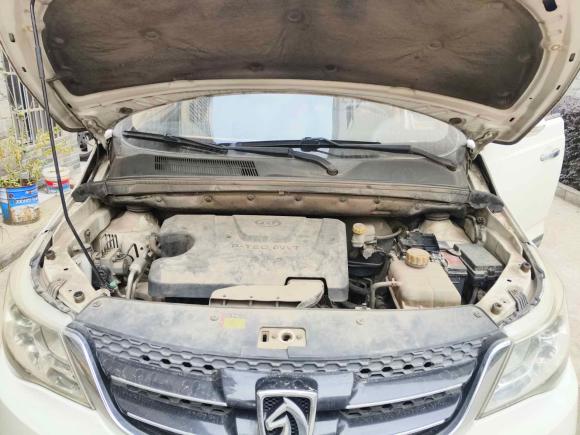 [义乌·浙G] 二手宝骏宝骏7302016款 1.5L 手动豪华型 7座