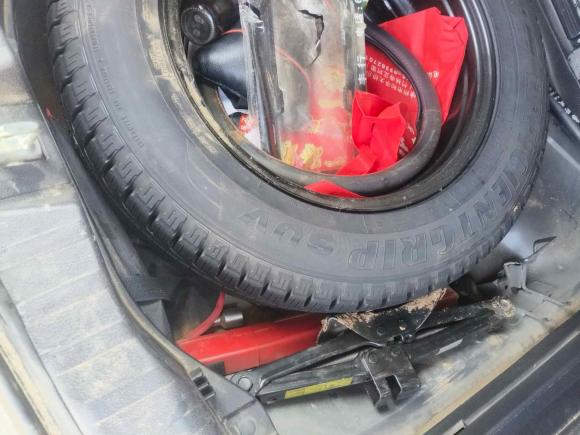 [义乌·苏C] 二手哈弗哈弗M62017款 1.5T 手动两驱精英型