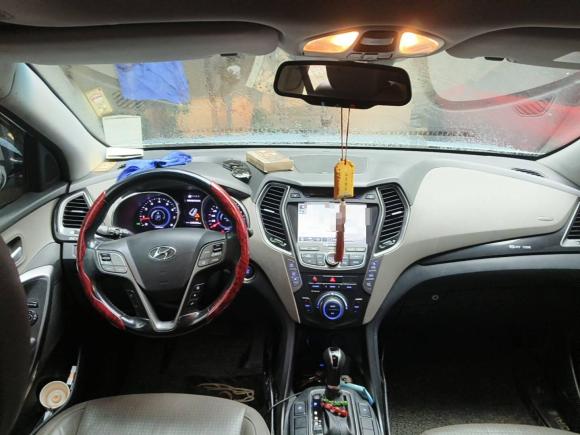 [芜湖·皖B] 二手现代胜达2013款 3.0L 四驱尊享版 7座 欧IV