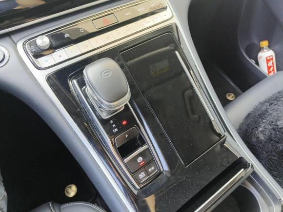 [广州·粤T] 二手广汽传祺传祺M82021款 领秀系列 390T 至尊版