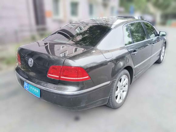 [上海·沪E] 二手大众辉腾2011款 3.6L V6 5座加长Individual版