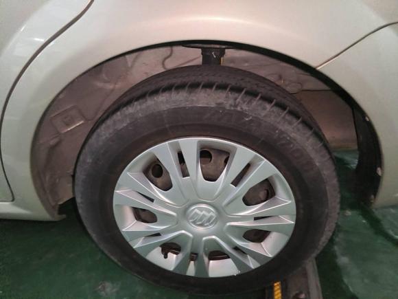 [南通·苏F] 二手别克凯越2015款 1.5L 自动经典型