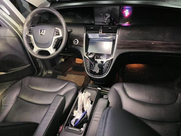 [上海·沪D] 二手纳智捷大7 MPV2016款 2.2T 智享型