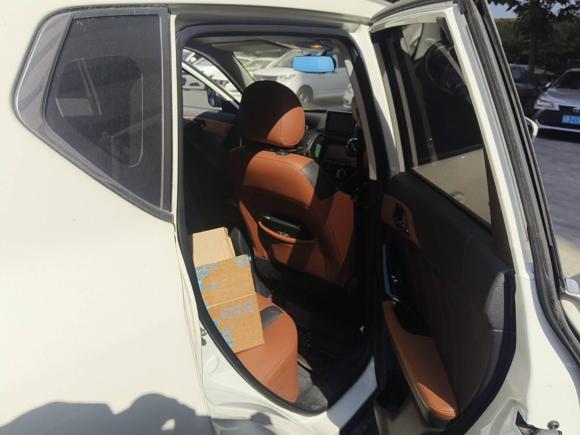 [深圳·鄂A] 二手北京汽车绅宝X352016款 1.5L 自动豪华版