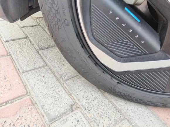 [上海·苏E] 二手深蓝汽车深蓝L072024款 530Max乾崑智驾ADS SE纯电版