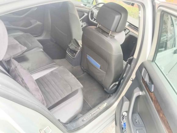 [上海·沪A] 二手大众迈腾2017款 330TSI DSG 豪华型