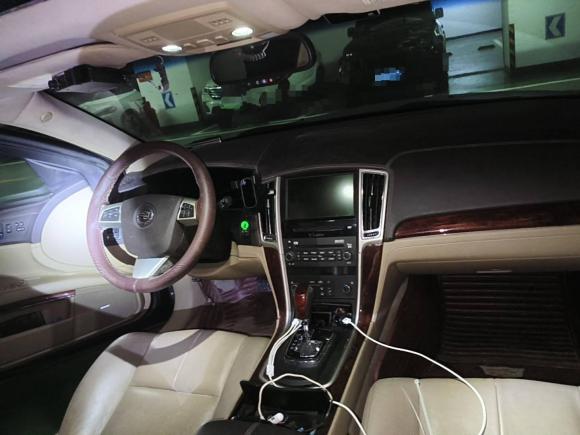 [深圳·粤B] 二手凯迪拉克SLS赛威2011款 2.0T 精英型