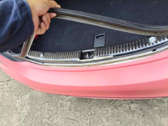 [广州·粤U] 二手奔驰奔驰C级2018款 C 200 L 运动版