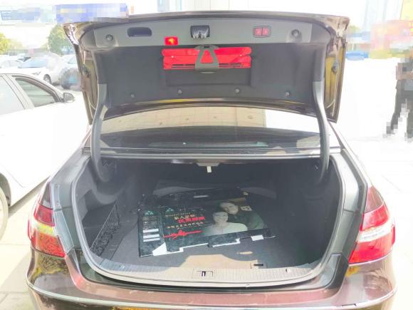 [佛山·粤S] 二手奔驰奔驰E级2011款 E 300 L 优雅型