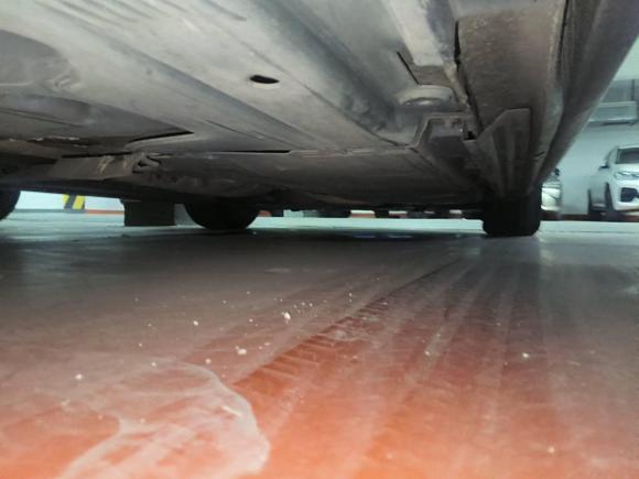 [杭州·浙A] 二手奥迪奥迪A4L2010款 2.0 TFSI 标准型