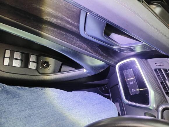 [杭州·浙A] 二手奥迪奥迪A6L2023款 改款 45 TFSI 臻选动感型