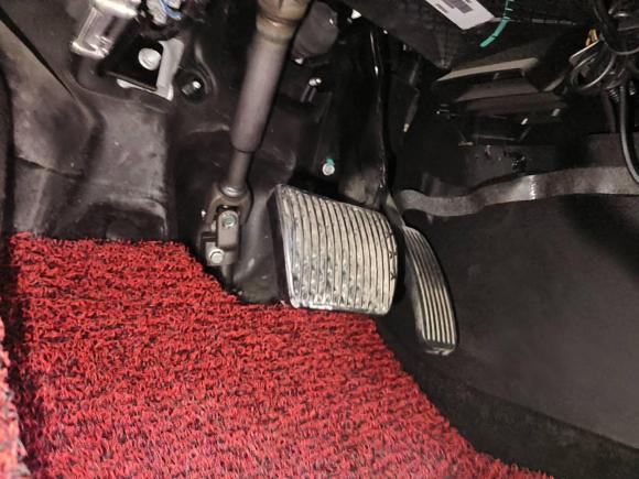 [宁波·浙B] 二手荣威荣威Ei52018款 互联网豪华版