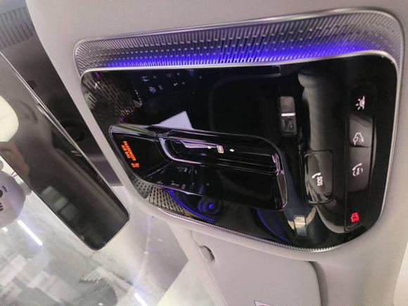 [武汉·鄂A] 二手奔驰奔驰EQS SUV2023款 450 4MATIC 先锋版