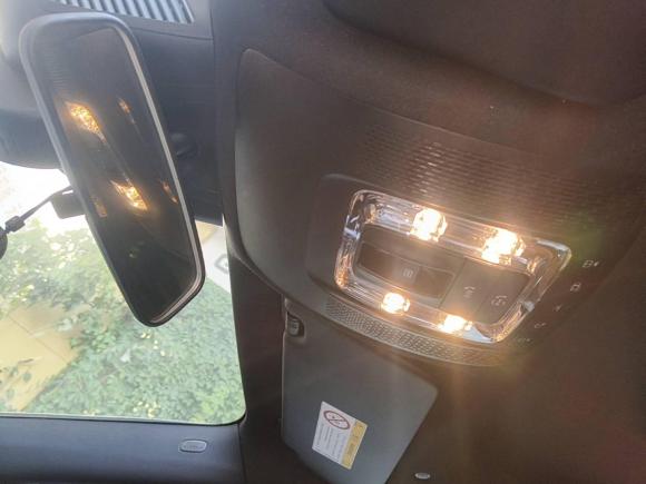 [广州·粤W] 二手奔驰奔驰GLA2022款 改款 GLA 200