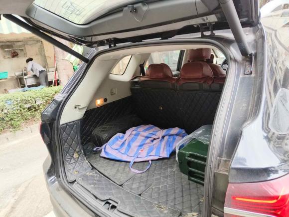 [深圳·粤B] 二手荣威荣威RX52016款 30T 两驱自动互联网智享版