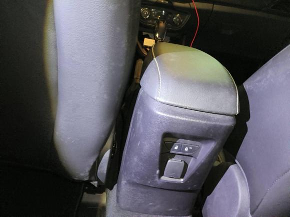 [深圳·粤X] 二手福特福睿斯2015款 1.5L 自动时尚型