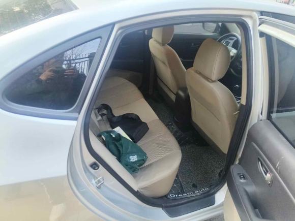 [南京·苏A] 二手现代悦动2011款 1.6L 手动舒适型