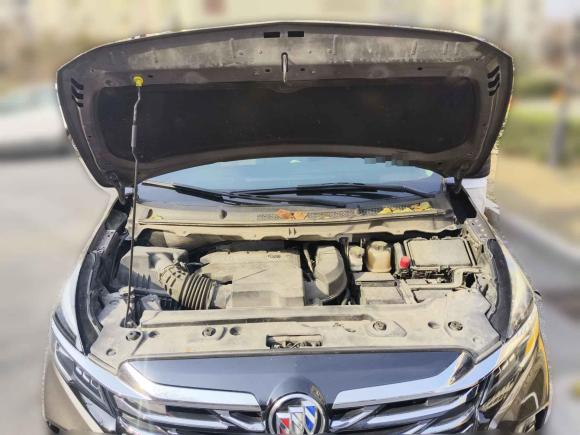 [青岛·鲁B] 二手别克别克GL82023款 陆上公务舱 舒适型