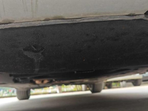 [广州·粤A] 二手宝马宝马1系2013款 sDrive18i 时尚型