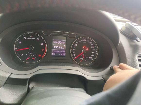 [杭州·浙A] 二手奥迪奥迪Q32016款 35 TFSI quattro 全时四驱风尚型