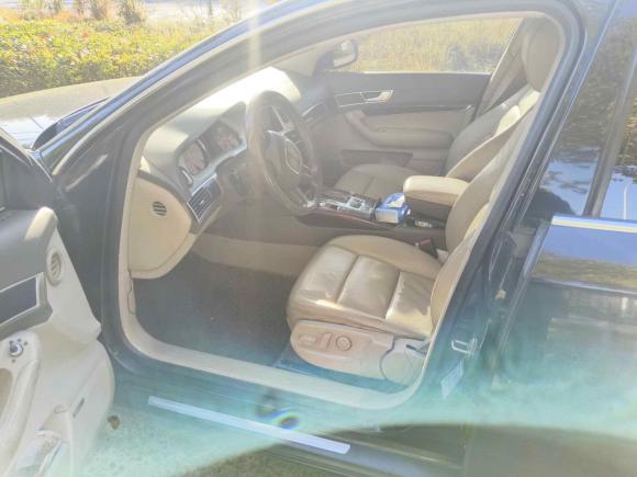 [南京·苏A] 二手奥迪奥迪A6L2010款 3.0 TFSI quattro 豪华型