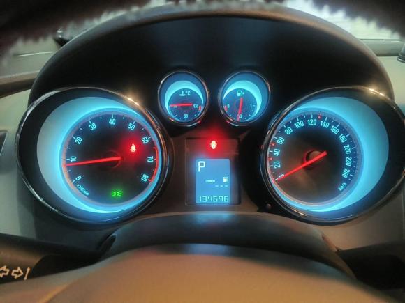 [宁波·浙B] 二手别克英朗2013款 GT 1.6L 自动时尚版