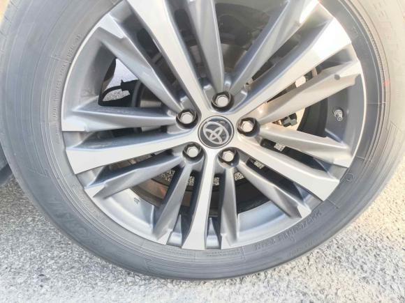 [嘉兴·浙F] 二手丰田威飒2022款 双擎 2.5L CVT两驱豪华版