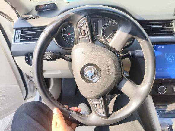 [芜湖·粤S] 二手斯柯达明锐2015款 1.4TSI DSG逸俊版