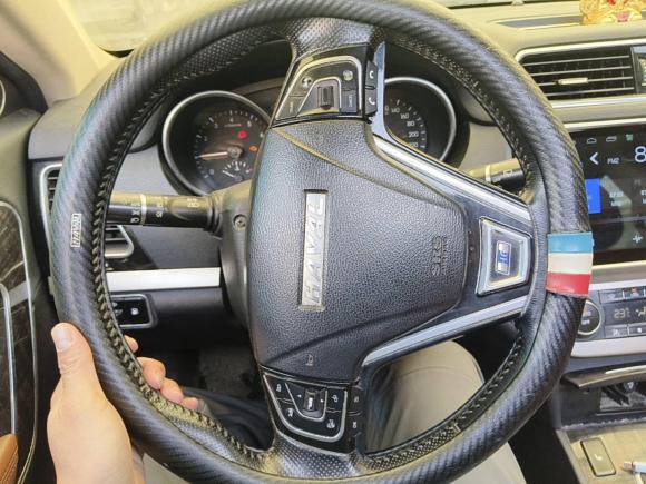 [南通·苏F] 二手哈弗哈弗H6 Coupe2015款 蓝标 2.0T 手动两驱精英型