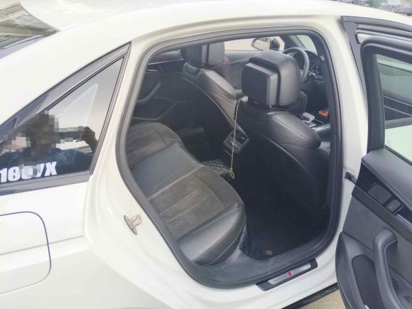 [合肥·皖A] 二手奥迪奥迪A4L2022款 45 TFSI quattro 臻选动感型
