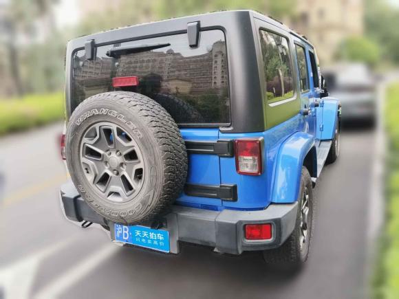 [上海·沪B] 二手Jeep牧马人2015款 3.0L Sahara 四门舒享版