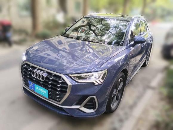 [上海·沪E] 二手奥迪奥迪Q32022款 35 TFSI 时尚动感型