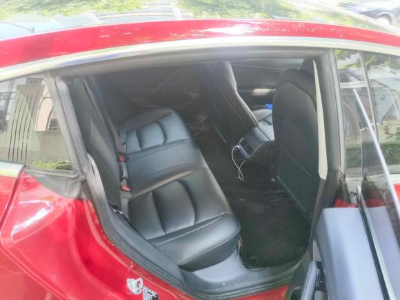 [上海·沪A] 二手特斯拉Model 32019款 标准续航后驱升级版