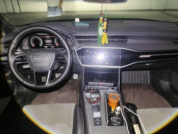 [南京·苏E] 二手奥迪奥迪A6L2021款 45 TFSI quattro 臻选动感型