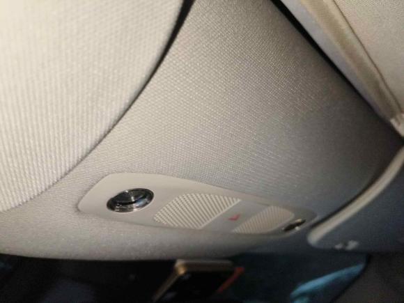 [广州·粤A] 二手特斯拉Model 32020款 改款 标准续航后驱升级版