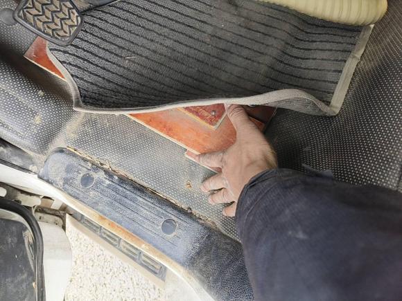 [苏州·苏A] 二手福田风景G72017款 2.0L长轴商运版厢货高顶2座4Q20M