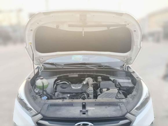 [南通·苏F] 二手现代途胜2015款 1.6T 双离合两驱智能型