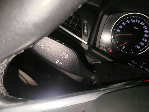 [深圳·苏U] 二手宝马宝马2系旅行车2018款 218i 尊享型运动套装