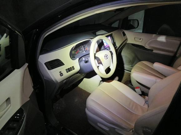 [合肥·皖A] 二手丰田SIENNA2011款 3.5L 两驱自动型