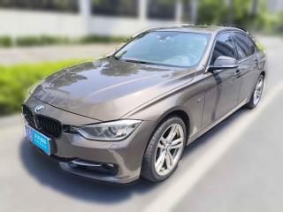 宝马宝马3系2013款 328i 运动设计套装