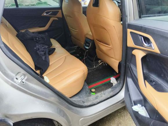 [西安·陕U] 二手荣威荣威RX52023款 1.5T 优越版