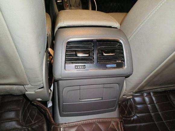 [深圳·粤B] 二手奥迪奥迪Q52012款 2.0TFSI 技术型