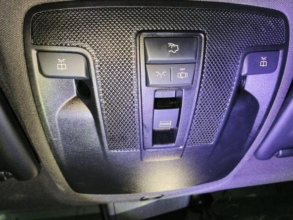 [西安·陕A] 二手奔驰奔驰CLA2016款 CLA 200 动感型