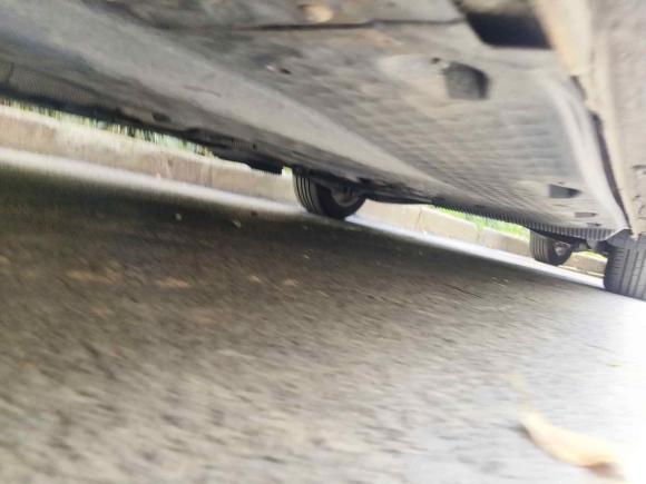 [上海·苏E] 二手大众途安2011款 1.4T DSG智雅版5座