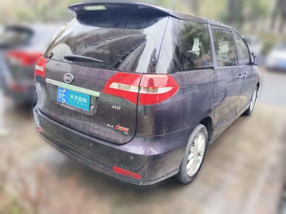 [上海·苏E] 二手比亚迪比亚迪M62015款 2.4L 自动豪华型