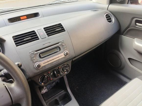 [南京·苏A] 二手铃木雨燕2016款 1.5L 手动时尚型