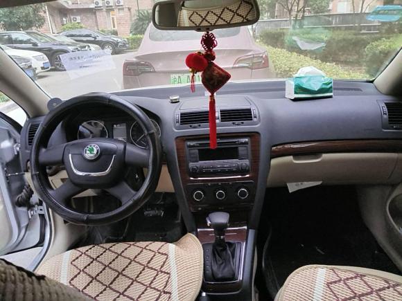 [上海·沪A] 二手斯柯达明锐2012款 1.6L 自动逸俊版