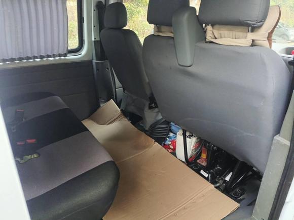 [佛山·粤A] 二手福特经典全顺2016款 2.4L汽油短轴6座中顶多功能车4G69S4N